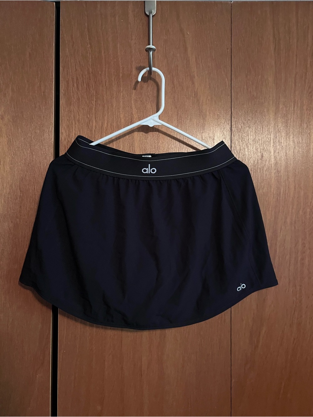 ALO Yoga Black Mini Skirt with Elastic Waistband